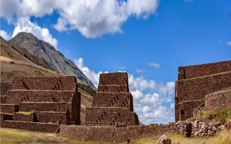 Tour del Valle Sur en Cusco (Medio Día)