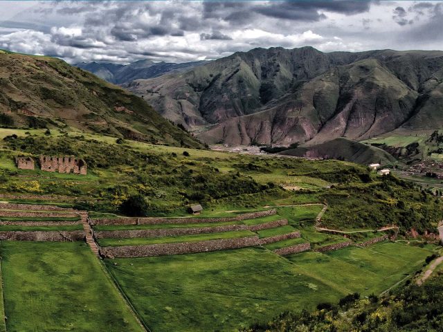 Tour del Valle Sur en Cusco (Medio Día)