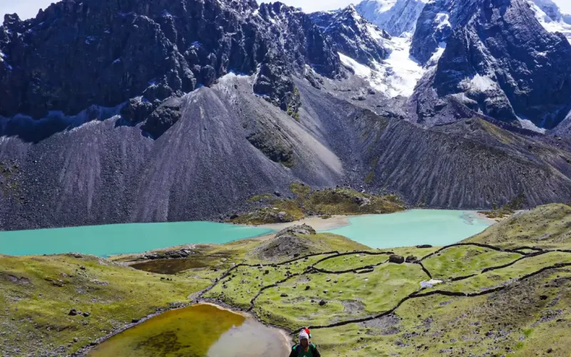 Trekking por las 7 Lagunas de Ausangate (Todo el día)