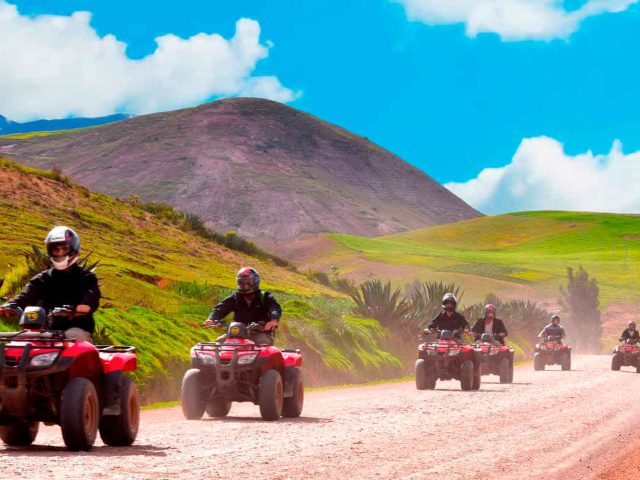 Tour en Cuatrimotos: Maras Moray (Medio día)