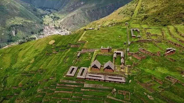 Trek de Huchuy Qosqo a Machu Picchu (2 Días)