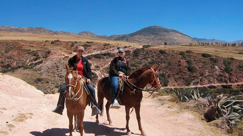 Cusco City Tour en Caballo (Medio Día)